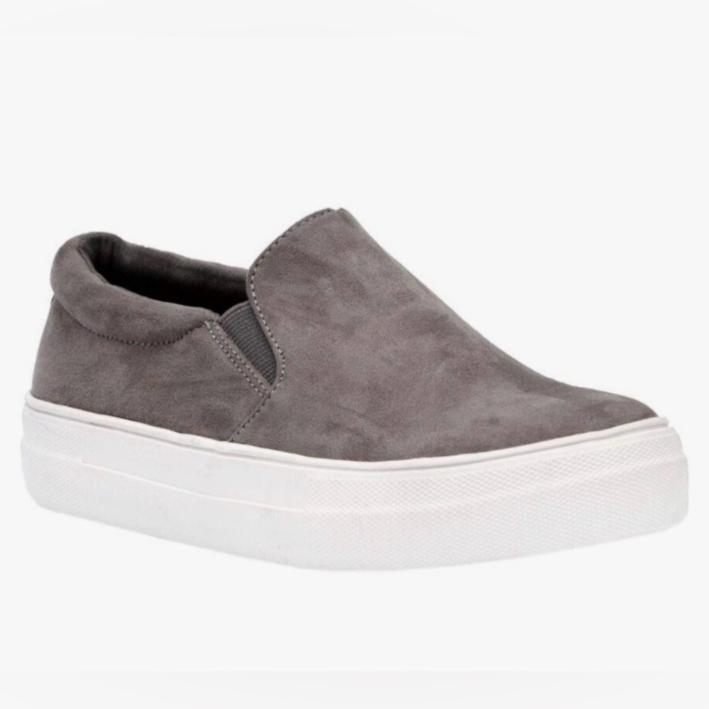 Gray Sneakers with Cushioned Soles and Minimalist Design